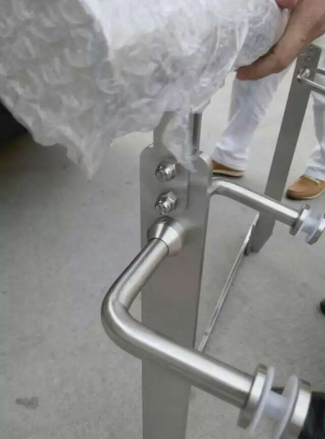 不銹鋼立柱
