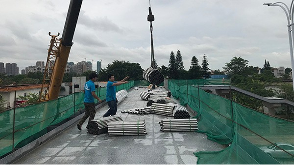 珠海市人行天橋不銹鋼護(hù)欄