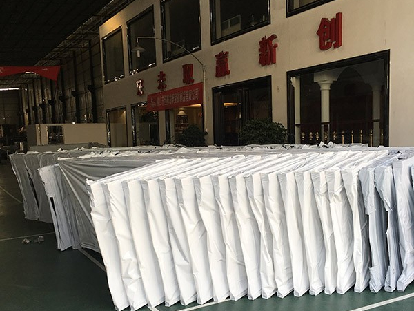 鋁合金護(hù)欄出貨發(fā)往菲律賓