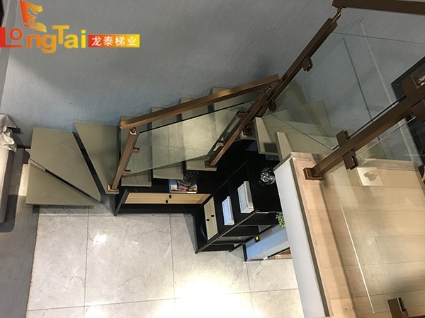 整體樓梯