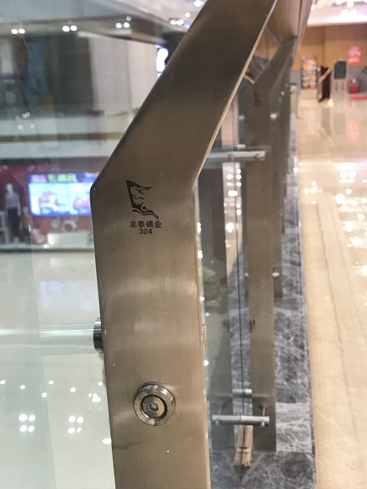 不銹鋼立柱欄桿